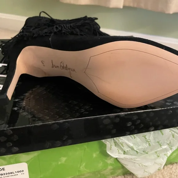 NIB Sam Edelman size 6 1/2 Suede boots - Picture 3 of 6